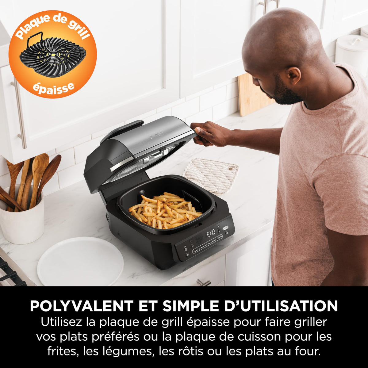 Ninja 5-en-1 Grill d’intérieur et friteuse sans huile, 5 modes, cuit jusqu’à 4 hamburgers, capacité 5,7 l, faible dégagement de fumée, thermomètre à viande numérique inclus, Noir/Argent, EG351EU
