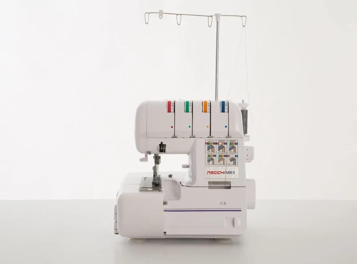 Necchi N183 Machine à coudre, intérieur en aluminium moulé sous pression, coque en ABS, blanc, régulier