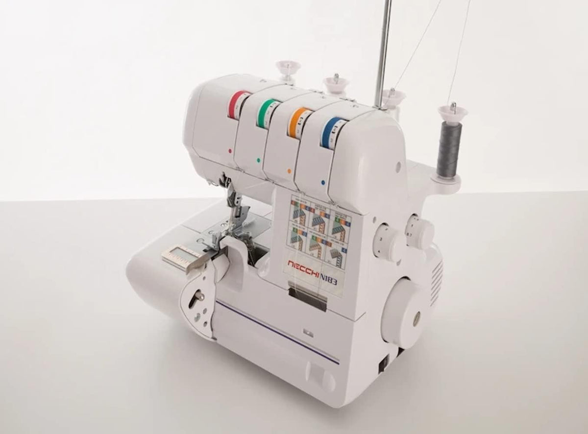 Necchi N183 Machine à coudre, intérieur en aluminium moulé sous pression, coque en ABS, blanc, régulier