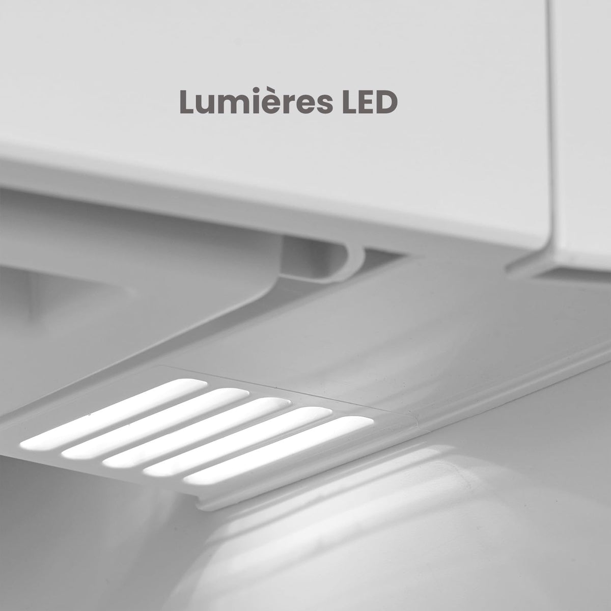 Comfee' RCD93BL2EURT(E) Réfrigérateur Sous-Plan, 93L, Réfrigérateur Rétro Pose Libre avec Compartiment Réfrigérant, Thermostats Réglables, Lumière LED, Noir