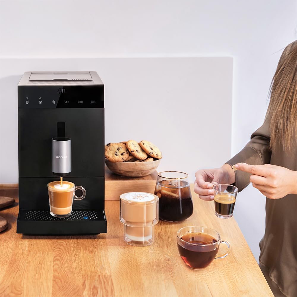 Cecotec Cafetière Superautomatique Compacte Cremmaet Compact. 1350 W, 19 Bars, Système de Chauffage par Thermobloc, Réservoir de 150 g de Café avec Moulin Intégré et 1,1 L, Nettoyage Automatique
