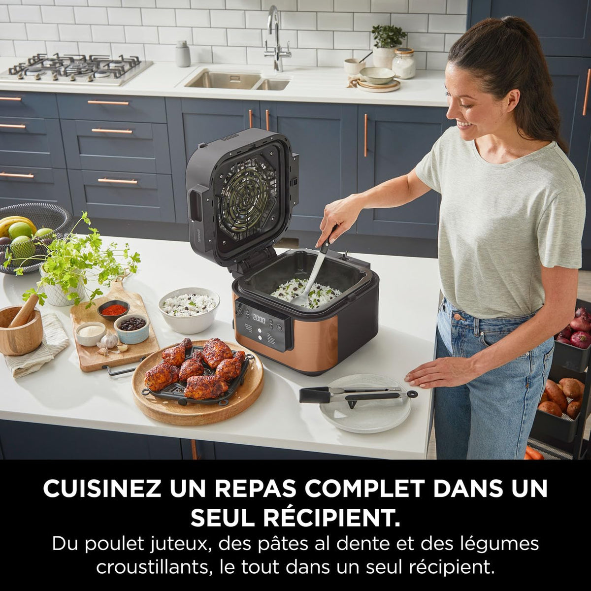 Ninja Speedi 10-en-1 Autocuiseur rapide, Air Fryer, Friteuse à air et Multicuiseur, 5.7L, Repas pour 4 en 15 minutes, Vapeur, Gril, Cuire au four, Rôtir, Mijoter et plus, Noir et Cuivre ON400EUCP