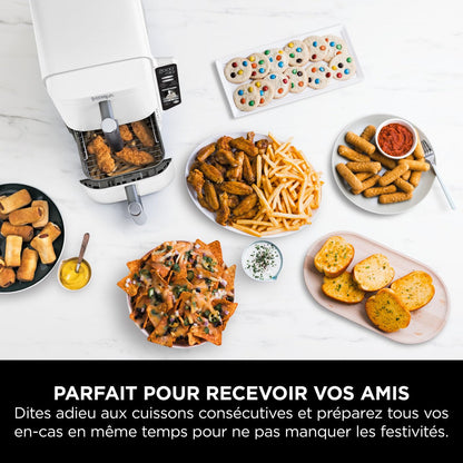 NINJA Double Stack XL Air Fryer, Friteuse sans huile Verticale Double Tiroir 4 Niveaux de Cuisson, 2 Tiroirs, 2 Grilles, Capacité de 9,5 L, 6 Fonctions, 8 Portions, Pinces, Blanc SL400EUWH