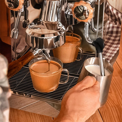 Cecotec Machine a Café Expresso Professionnelle Barista Baristeo Classic. Pré-Infusion Pour Meilleure Extraction, Réservoir Amovible 2,5 L, Pompe Italienne 15 Bars, Contrôle PID, Chaudière Inox 1 L