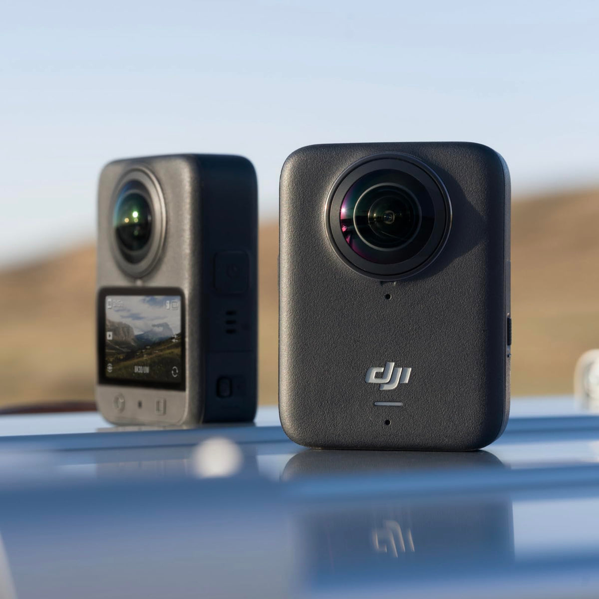 DJI Bundle Standard Osmo 360, caméra 360 avec imagerie 360° de 1 Pouce, vidéo 360° en 8K Native, Photo 360° en 120 MP, étanche, caméra d’Action pour Sports, vlog