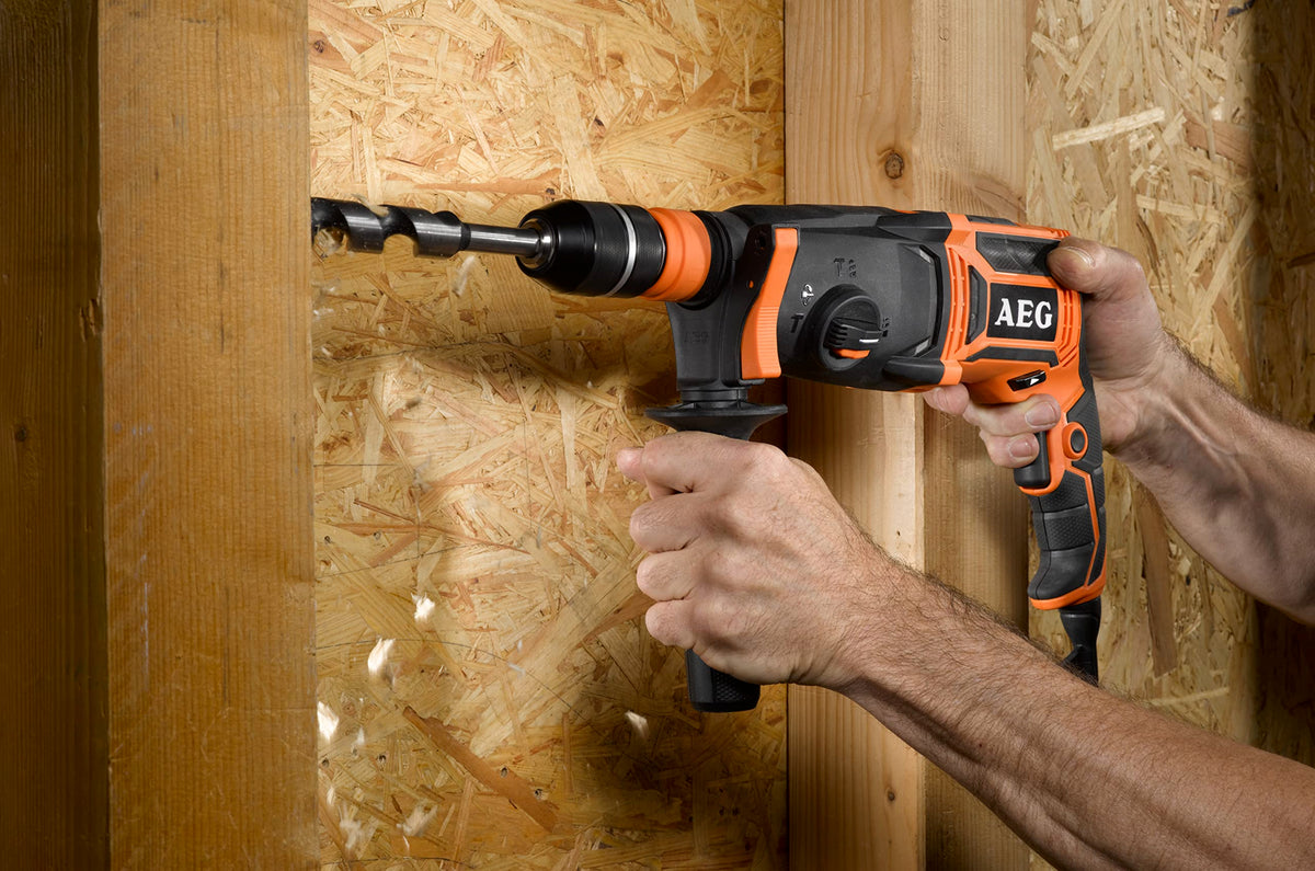 AEG - Perforateur burineur SDS+ 24 mm, 800 W, 2,4 Joules EPTA, poignée, butée, adaptateur Fixtec, mandrin métal 13 mm auto-serrant, en coffret - KH24IXE