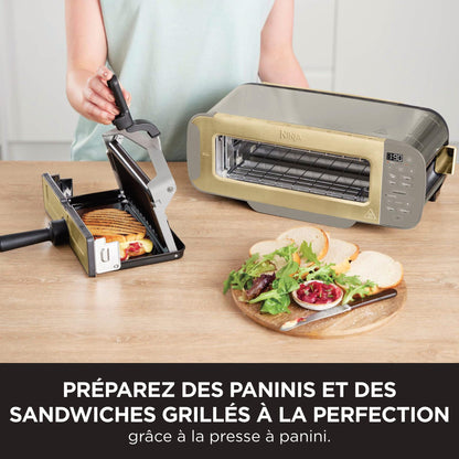 Ninja Foodi 3-en-1, Grille-Pain, Grill et Presse-panini, 7 Fonctions de Cuisson, inclut un Presse-panini, un Plateau de Cuisson et un Bac à Miettes, S