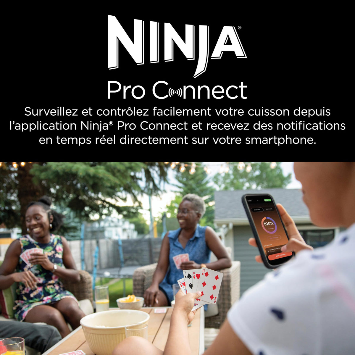 Ninja Woodfire Pro Connect XL Barbecue Électrique & Fumoir avec Contrôle d'Application, 2 Sondes, Grille, Housse, Revêtements & Brosse, Grill & Friteuse sans huile 7-en-1, Bleu & Noir OG901EUAMZ