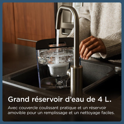 BRITA Cube Distributeur d'eau fitlrée (4.0 L) différentes températures & tailles de contenants pré-enregistrés, technologie UV-C & filtre à eau MAXTRA PRO Expert anti-tartre inclus