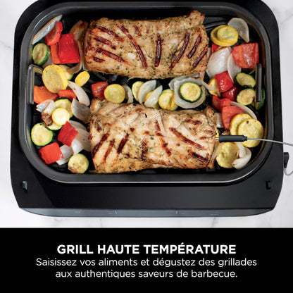 Ninja MAX 6-en-1 Grill d’intérieur et friteuse sans huile, 6 modes, cuit jusqu’à 6 hamburgers, capacité 3,8 l, faible dégagement de fumée, thermomètre à viande numérique inclus, Gris/Argent, DG551EU