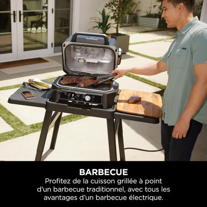 Ninja Woodfire Pro Connect XL Barbecue Électrique & Fumoir avec Contrôle d'Application, 2 Sondes, Grille, Housse, Revêtements & Brosse, Grill & Friteuse sans huile 7-en-1, Bleu & Noir OG901EUAMZ